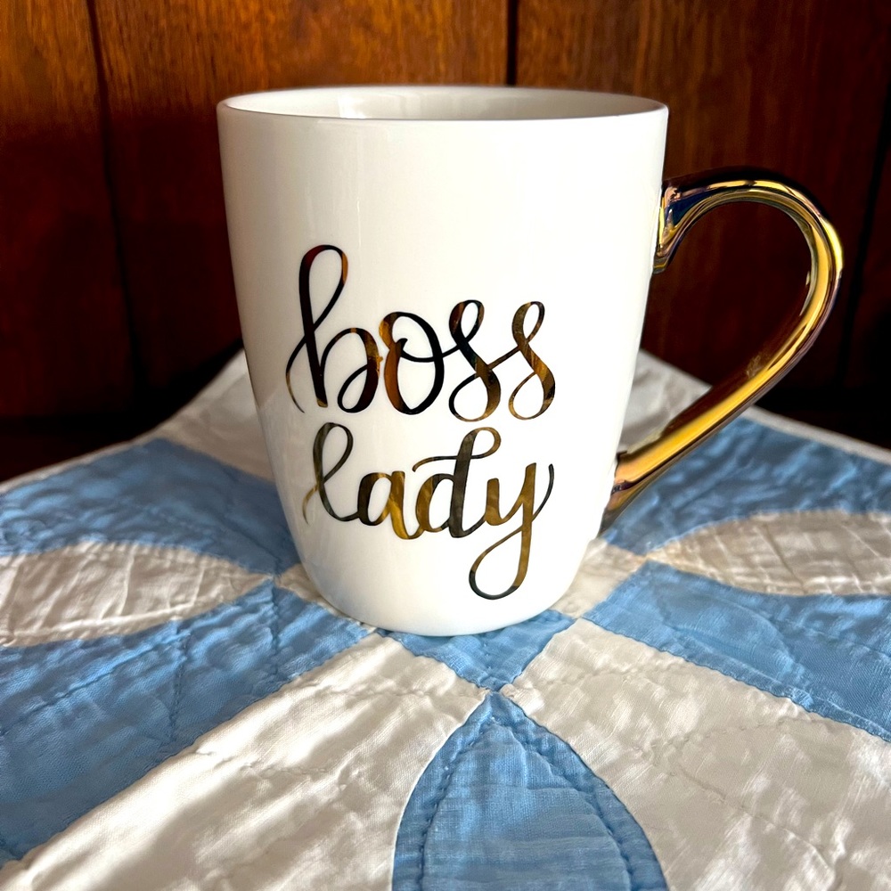 Boss Lady. Coffee Tea Mug. 16 oz. Gold lettering. NEW!